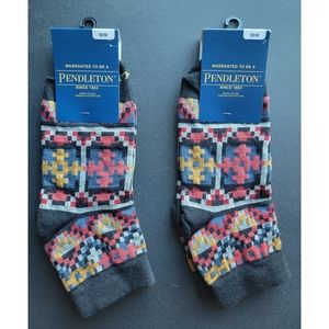 2 pairs of Mens Pendleton Socks size medium
